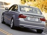 BMW 328i Sedan 2009 года (US)